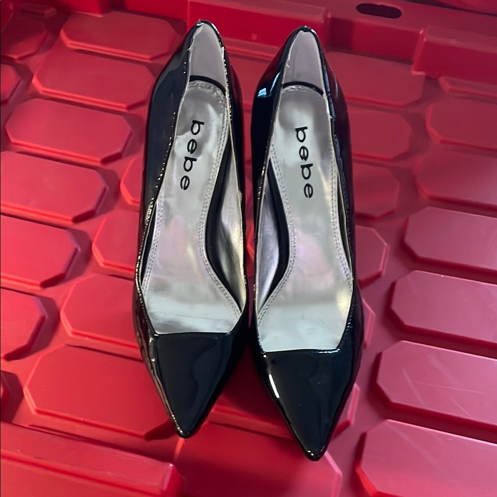 New Bebe Black Stiletto Heels Classic Patent Pumps